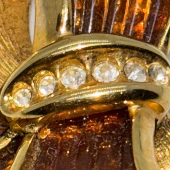 Joan Rivers Vintage brown ribbon bow amber resin crystals lucite brooch pin +box - Picture 6 of 9
